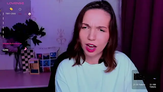 Živý XXX chat KindHazelHere_