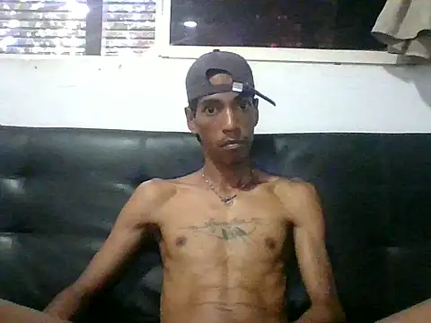 AlbertBigCock live XXX chat