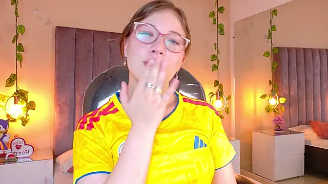 Dahlia_Rousse – Naživo XXX chat