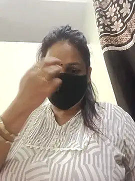 01Mona Chat XXX live