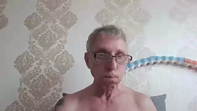 BobbyXRoyal 网络视讯表演