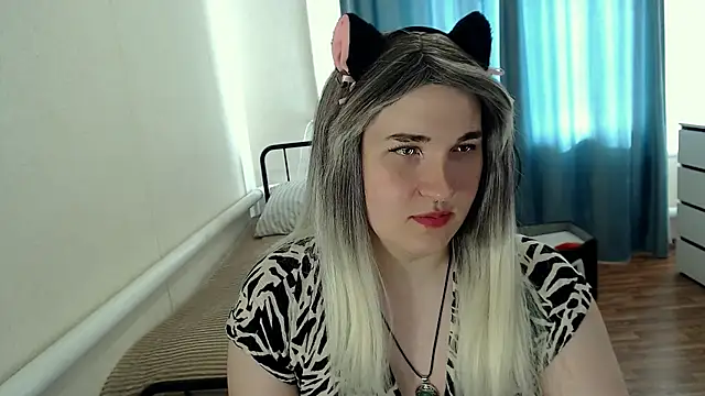 EvaMiron's Live XXX Chat