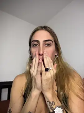 NicoleWilder's Live XXX Chat