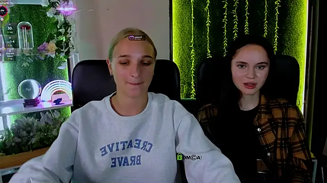 Chat +18 de ollivia_dream ao vivo