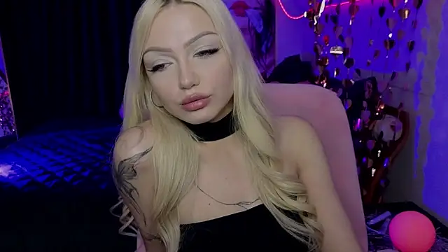 XXX chat uživo modela LinaLirian