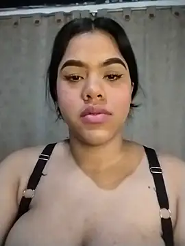 Bicky_24's Live XXX Chat