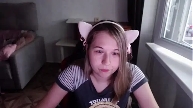 Chat XXX en directo de Emily-Way