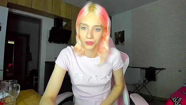 _Alice_Kitty Obrolan Langsung XXX
