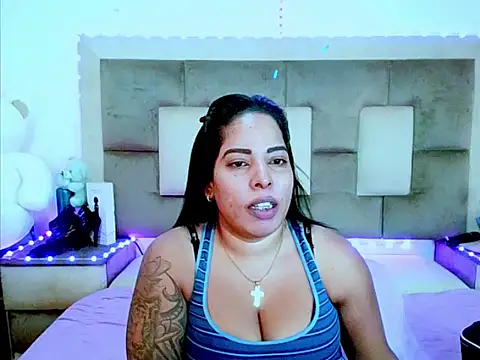 indiantopaz694u – Live XXX-chat