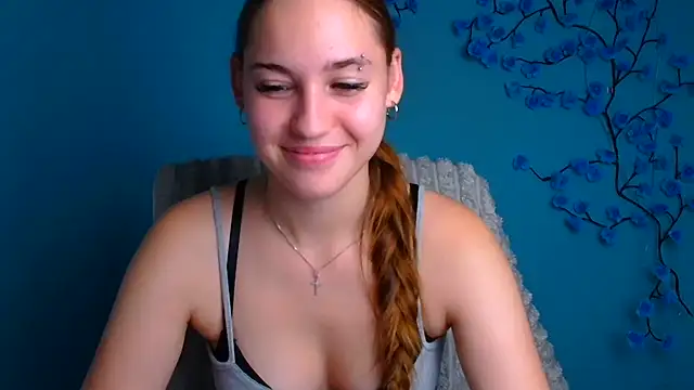 XXX chat uživo modela Holly_Mooon_