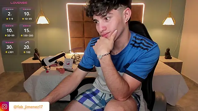 AlejooTwink's Live XXX Chat