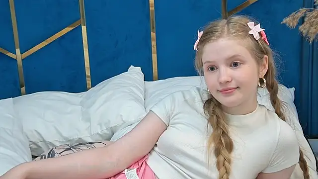 LilianHowards Chat XXX in diretta