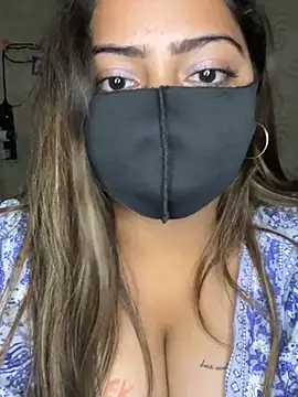 Chat +18 de SassyMahimaQueen ao vivo