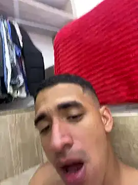 Chat XXX en directo de ikaro21