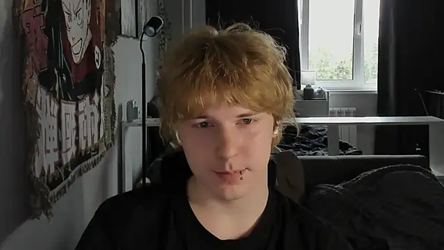 Benjamin_Bo live XXX chat