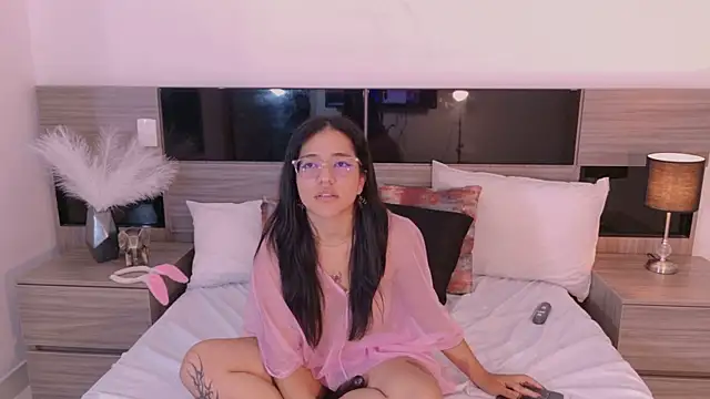 AntonellaBons Chat XXX in diretta