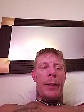 mr_candy1986 Show in webcam