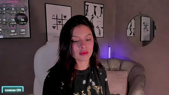 Chatroom XXX en direct de GeorginaMontclair