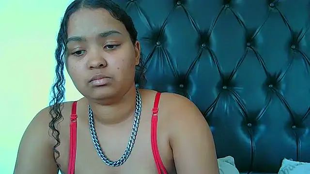 Chatroom XXX en direct de indianaphrodite1