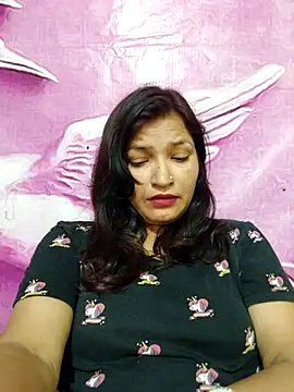 Priyaa_1433's Live XXX Chat