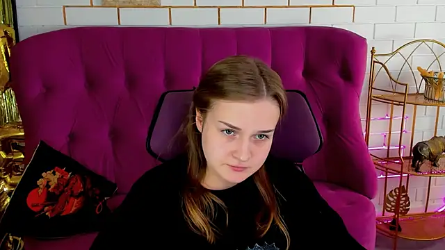 LissaTelor live XXX chat