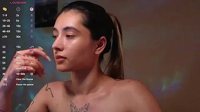 Chat +18 de DarlaLike ao vivo