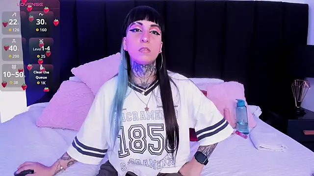 izzy_moon7 Chat XXX live