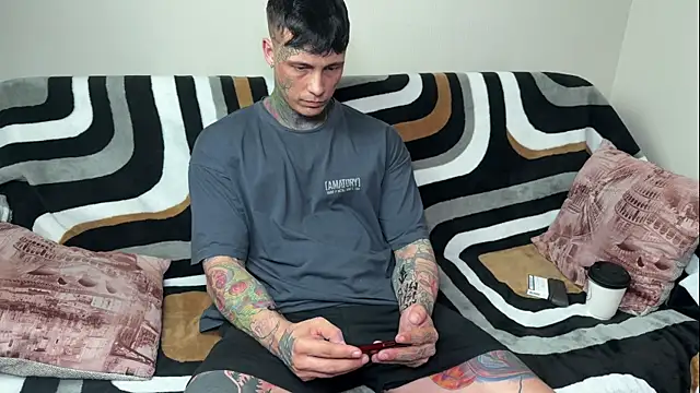 Anubisgods live XXX chat