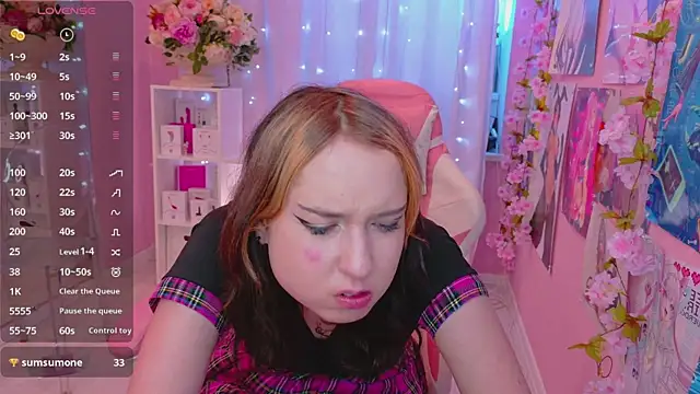 Oksi_Koxy Chat XXX live