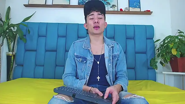 عرض كام Max_Holson