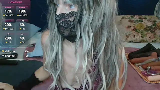 Yllmira Live XXX-chat