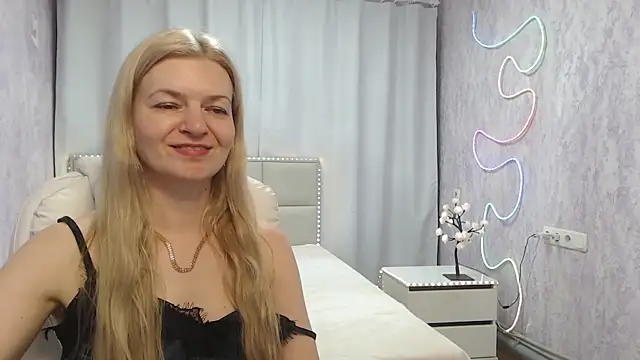 MelissaTyler Adlı Modelin Canlı XXX Sohbeti