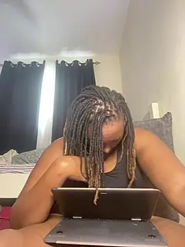 FREAKYBBW_001's Live XXX Chat