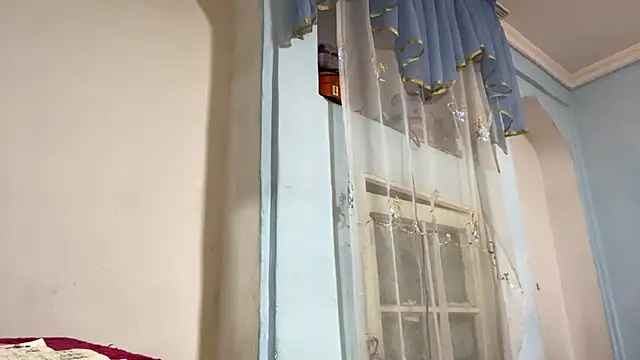 RitaPerry live XXX chat