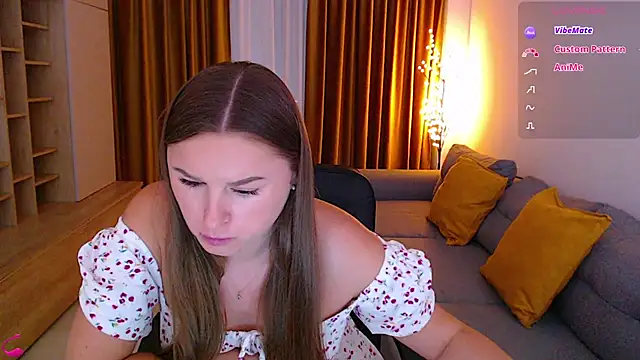 mia_bloomy Adlı Modelin Canlı XXX Sohbeti