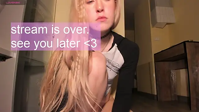 lola_forever's Live XXX Chat