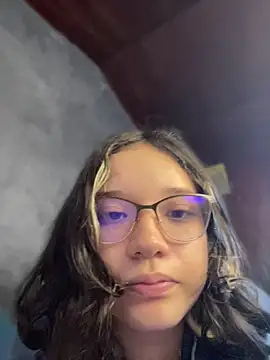 sukubo__n Live XXX chat