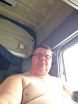 XXX chat uživo modela Tataurs
