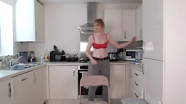 Chatroom XXX en direct de Anna_Raye