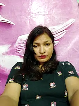 Chat XXX ao vivo de Priyaa_1433