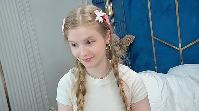 LilianHowards XXX чат на живо