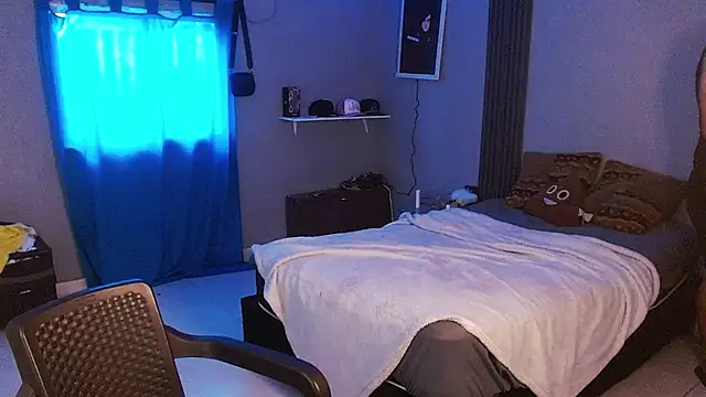Mr_yisuzz live XXX chat