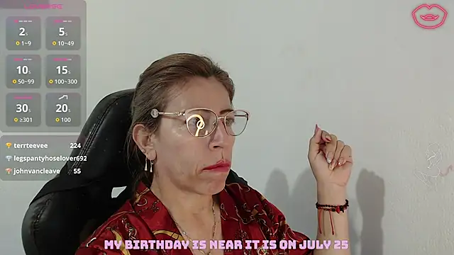 Chayla_Ruiz 现场XXX聊天