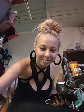 Ambionce's Live XXX Chat