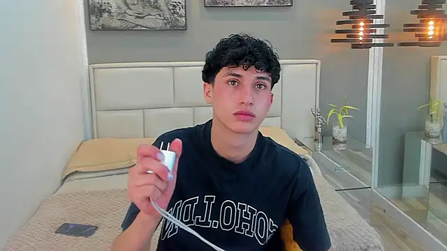 thom_ames live XXX chat
