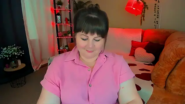 CrystaalStaar Chat XXX in diretta