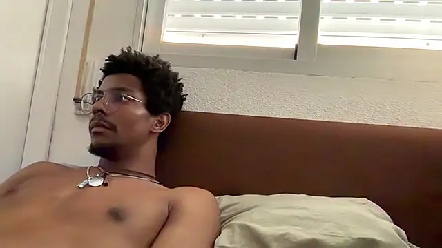HoleBreedern Live XXX chat
