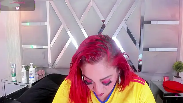 Chat +18 de Sarah__Moonx ao vivo