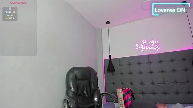 Czat XXX na żywo – scarletcherry18