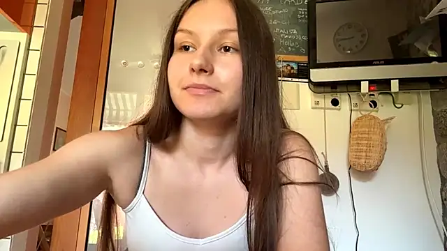 دردشة ShaylaChong الجنسية المباشرة